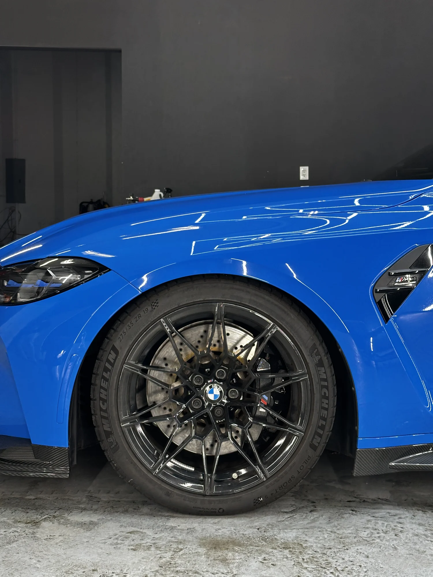 Blue car